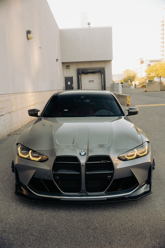 Carbonique V-Style Dry Carbon Fiber Front Grille with Anti-Stone Mesh for BMW M3/M4 (G80 G81 G82 G83) – 2021+